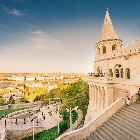 Amber Dream * Budapest